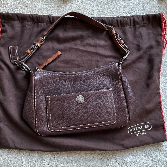 Coach pebble leather purse - Picture 5 of 5